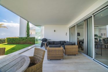 SUPERBE APPARTEMENT 3 CHAMBRES ET TERRASSE, CASARES