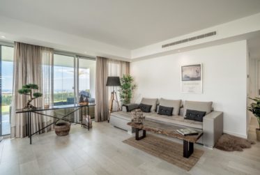 SUPERBE APPARTEMENT 3 CHAMBRES ET TERRASSE, CASARES