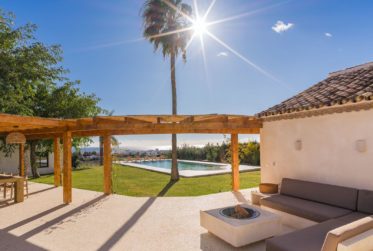 MAGNIFIQUE VILLA, ESTEPONA HILLS
