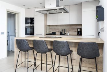 APPARTEMENT AVEC JARDIN ET VUE IMPRENABLE SUR LA MER !