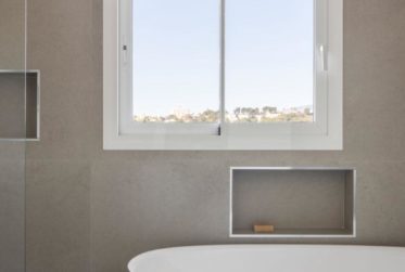 Très joli penthouse en duplex à Nueva Andalucia