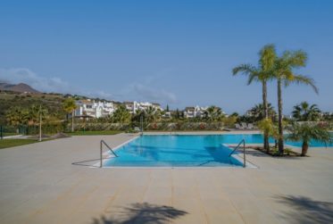SUPERBE APPARTEMENT 3 CHAMBRES ET TERRASSE, CASARES