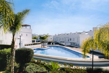MAGNIFIQUE TOWNHOUSE 3 CHAMBRES