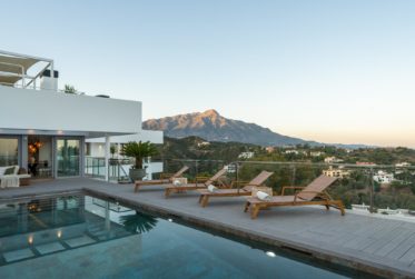 MAGNIFIQUE VILLA MODERNE AVEC VUES PANORAMIQUES, LA QUINTA BENAHAVIS