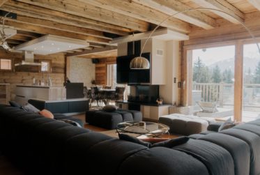 Magnifique chalet de luxe en vieux bois totalement équipé