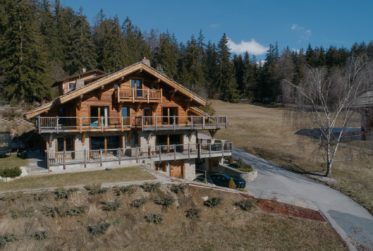 Chalet de luxe en Montagne avec 6 chambres à coucher
